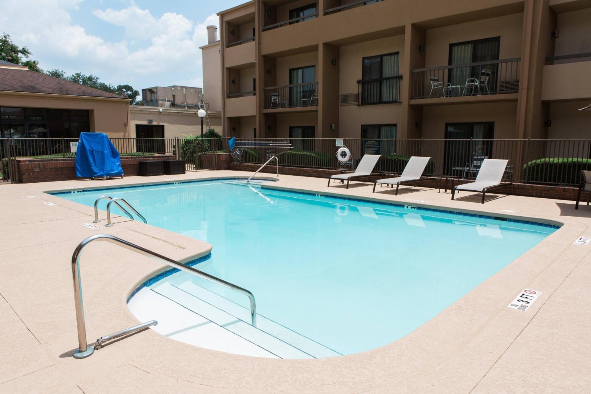 Courtyard Montgomery Exterior foto